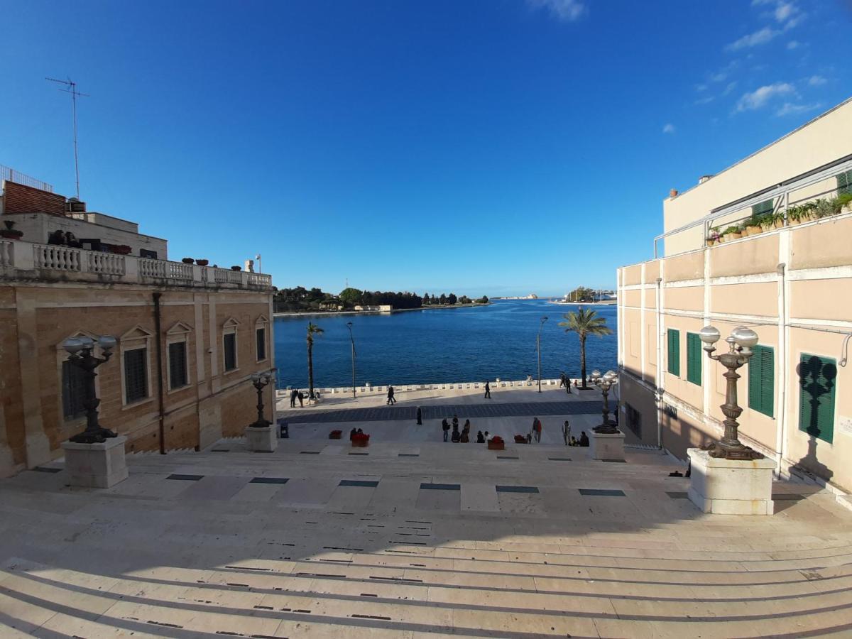 Appartamento Casa MiMà: locazione turistica nel centro storico Brindisi Esterno foto